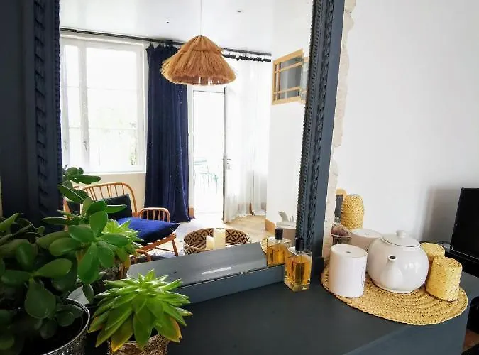 Maison Gaspard - Et De Charme A *