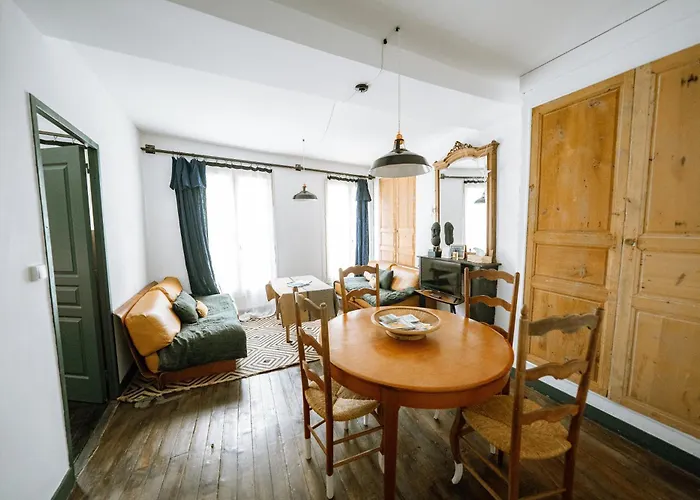 Maison Gaspard - Et De Charme A Apartment Saumur